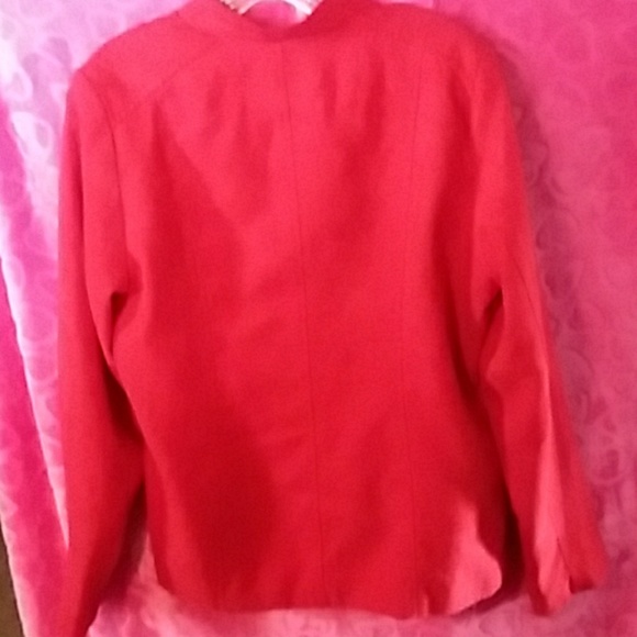 Studio Works Red Jacket - Picture 3 of 4